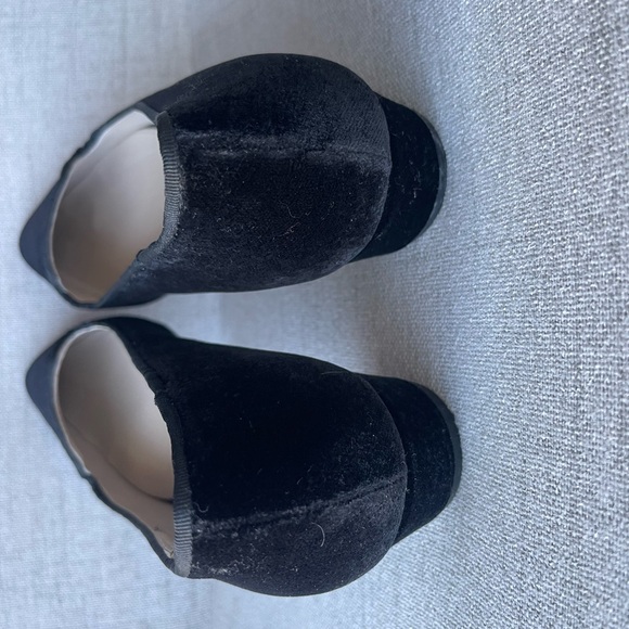 Boden Size 39 Black Velvet Block Heel Loafer, Perfect Holiday Shoe - Picture 9 of 11